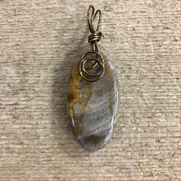 Natural Feathery Jasper Necklace Pendant - Picture 1 of 5